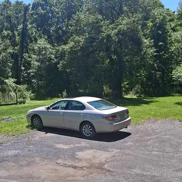 2002 Lexus ES 300 Sedan 4D