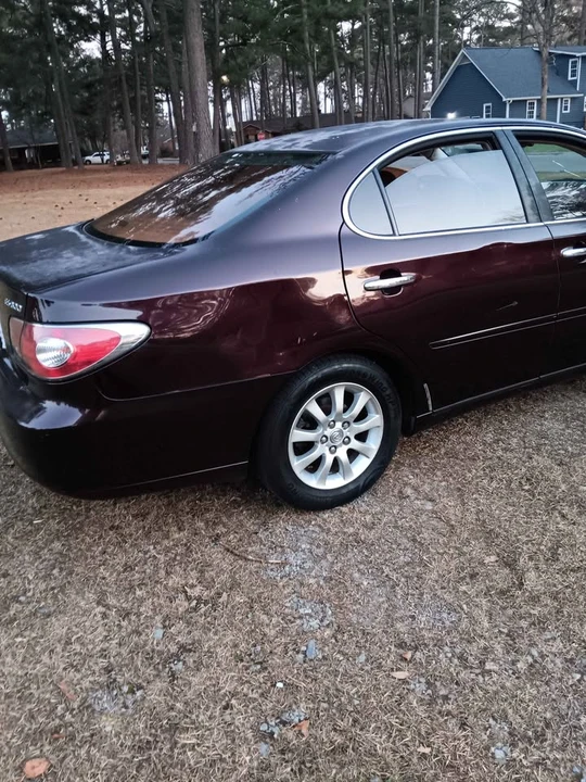 2002 Lexus ES 4th Gen - Image 5 of 10