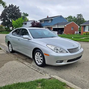 2002 Lexus ES 300h Ultra Luxury Sedan 4D
