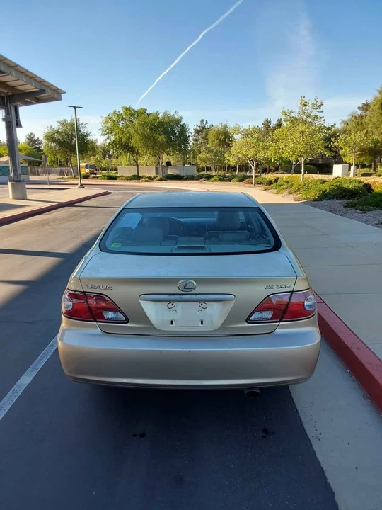 2002 Lexus ES 4th Gen - Image 4 of 8