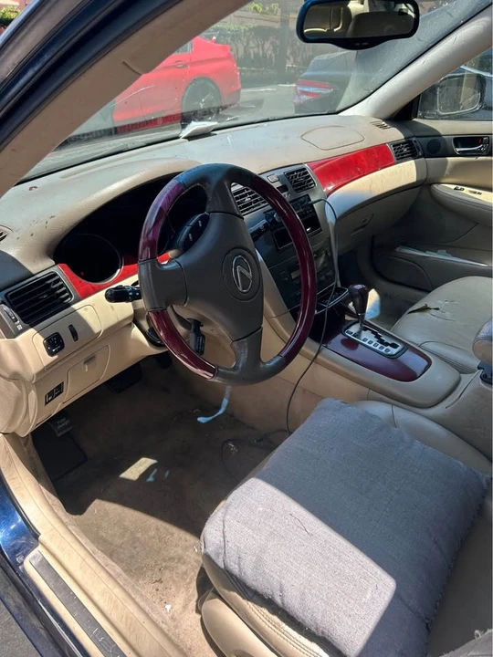 2002 Lexus ES 4th Gen - Image 3 of 4