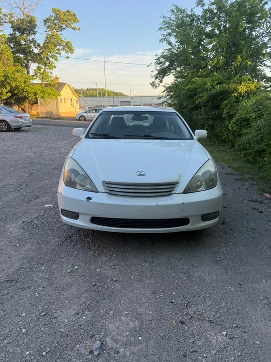 2002 Lexus ES 4th Gen - Image 3 of 7