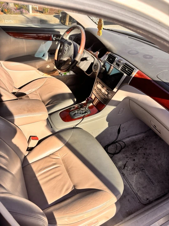 2002 Lexus ES 4th Gen - Image 4 of 5