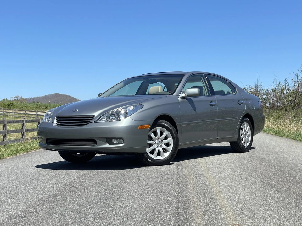 2002 Lexus ES 4th Gen - Image 7 of 31