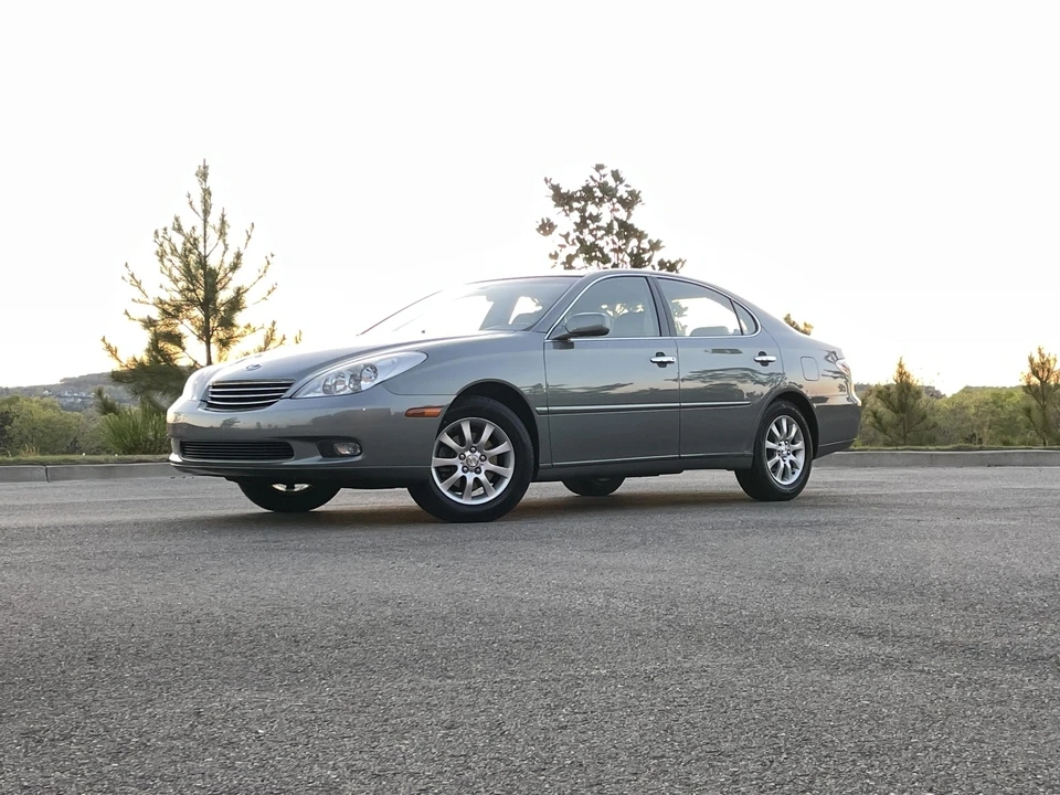 2002 Lexus ES 4th Gen - Image 4 of 31