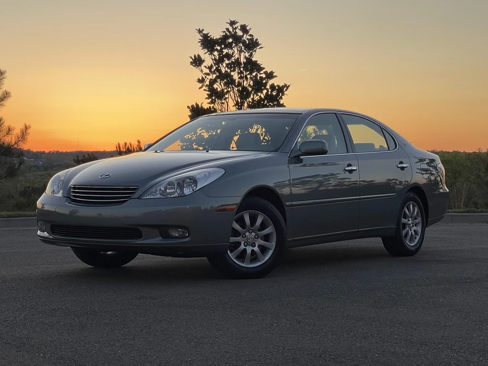 2002 Lexus ES 4th Gen - Image 5 of 31