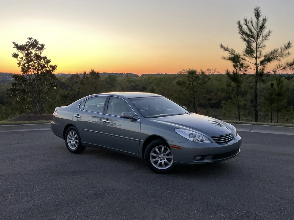 2002 Lexus ES 4th Gen - Image 20 of 31