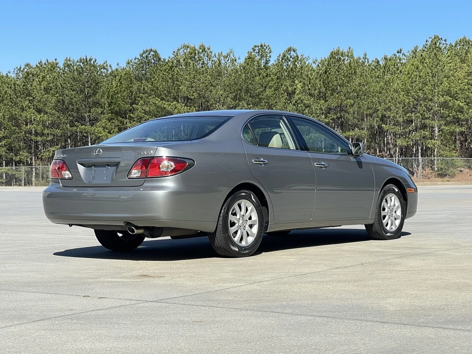2002 Lexus ES 4th Gen - Image 31 of 31
