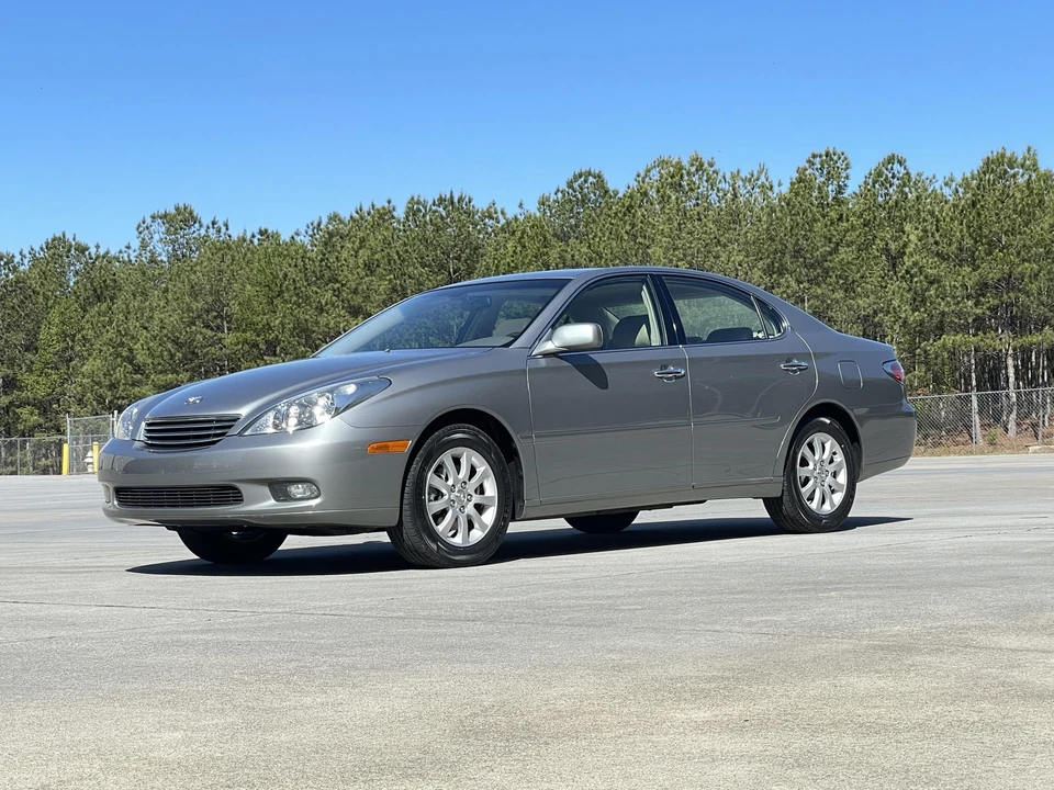 2002 Lexus ES 4th Gen - Image 6 of 31