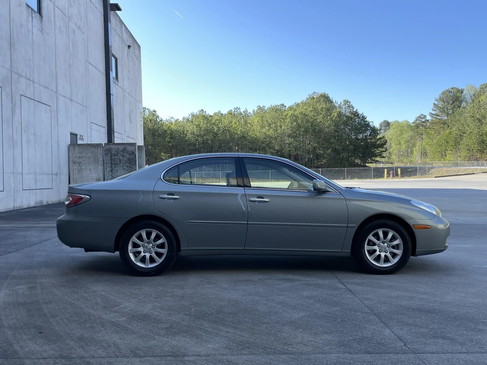 2002 Lexus ES 4th Gen - Image 27 of 31