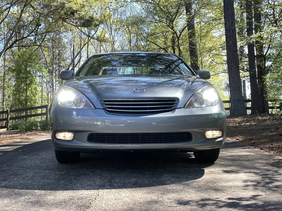 2002 Lexus ES 4th Gen - Image 14 of 31