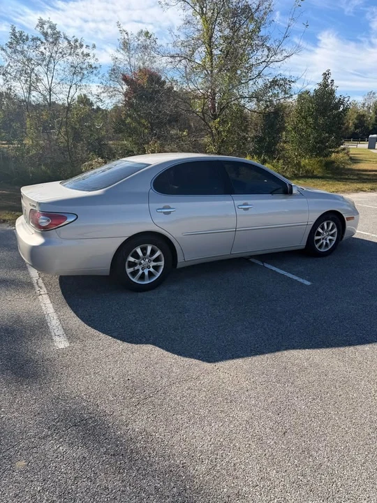 2002 Lexus ES 4th Gen - Image 2 of 8