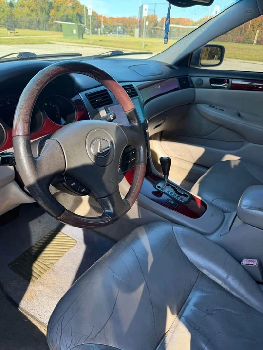 2002 Lexus ES 4th Gen - Image 6 of 8