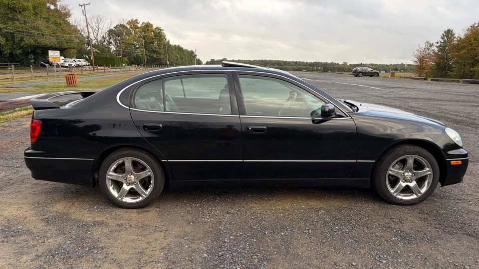 2002 Lexus GS 2nd Gen - Image 3 of 20