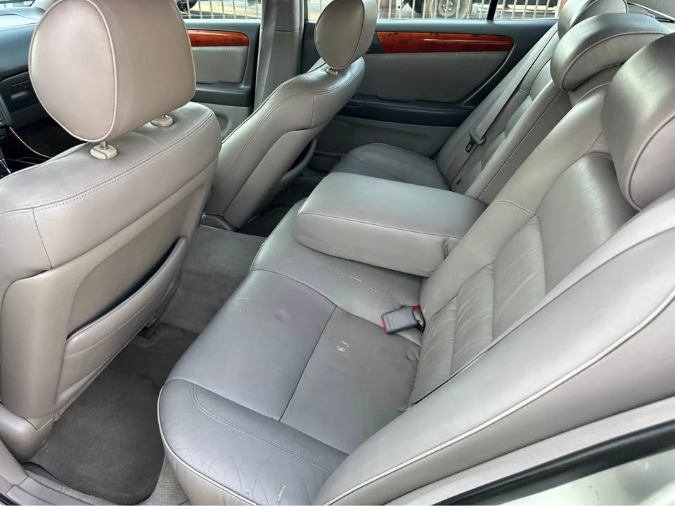 2002 Lexus GS 2nd Gen - Image 14 of 14