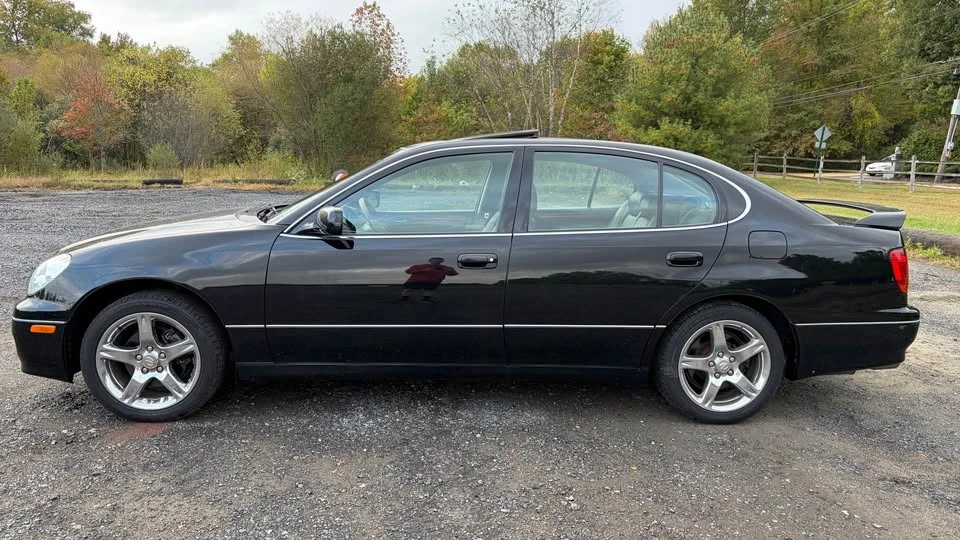 2002 Lexus GS 2nd Gen - Image 2 of 20