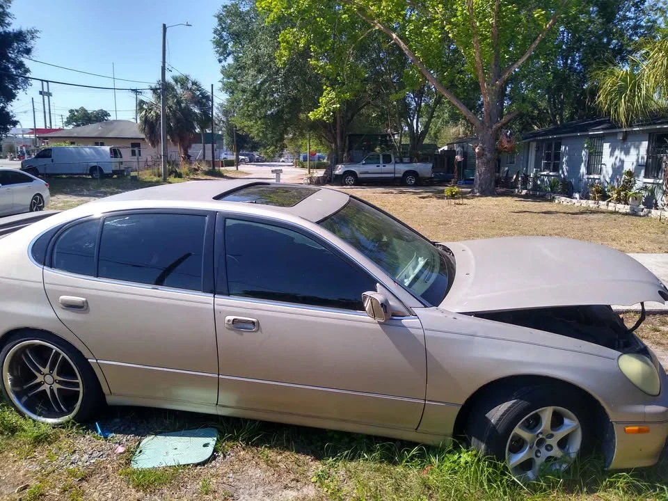 2002 Lexus GS 2nd Gen - Image 3 of 4