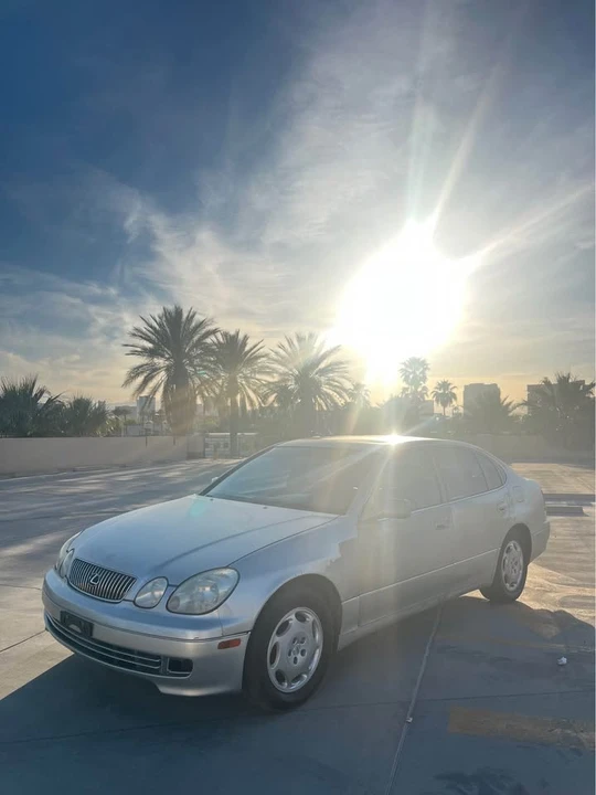 2002 Lexus GS 2nd Gen - Image 2 of 12