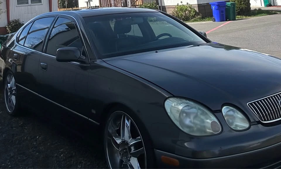 2002 Lexus GS 2nd Gen - Image 3 of 4