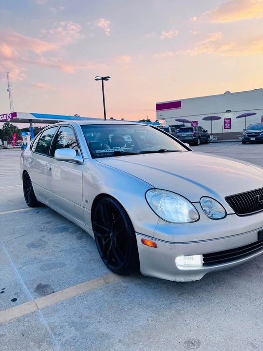 2002 Lexus GS 2nd Gen - Image 10 of 11