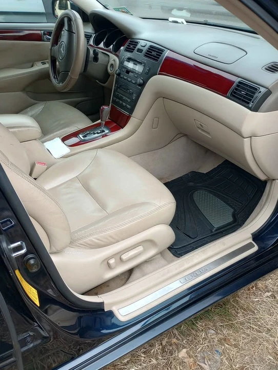 2002 Lexus GS 2nd Gen - Image 9 of 11