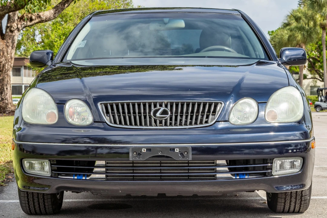 2002 Lexus GS 2nd Gen - Image 2 of 31