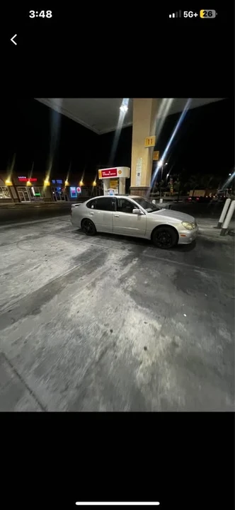 2002 Lexus GS 2nd Gen - Image 6 of 10