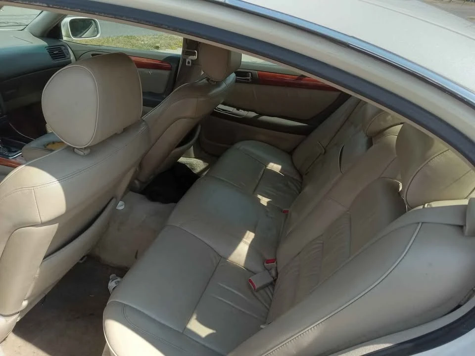 2002 Lexus GS 2nd Gen - Image 3 of 7