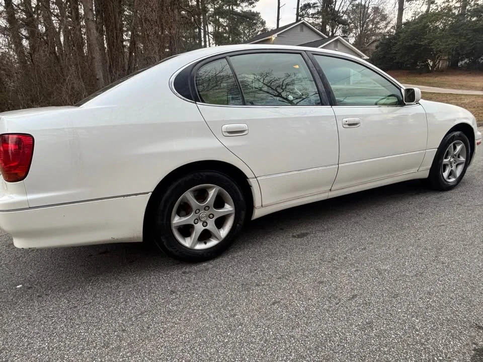 2002 Lexus GS 2nd Gen - Image 4 of 12