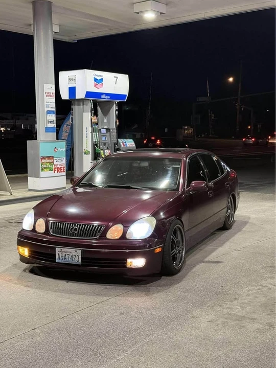 2002 Lexus GS 2nd Gen - Image 6 of 9