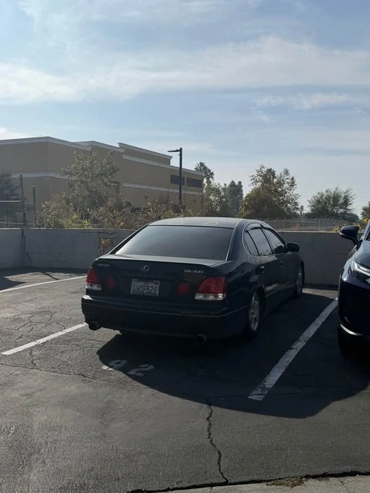 2002 Lexus GS 2nd Gen - Image 5 of 7