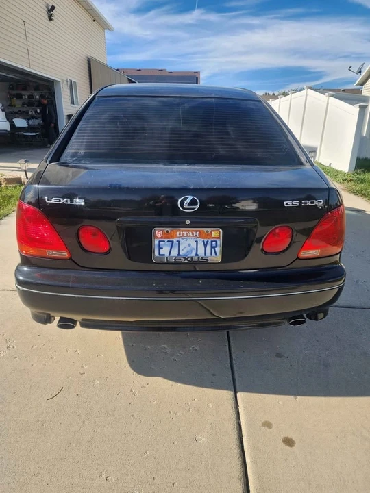2002 Lexus GS 2nd Gen - Image 3 of 6
