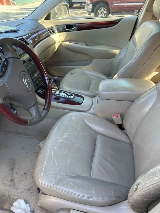 2002 Lexus GS 2nd Gen - Image 5 of 5