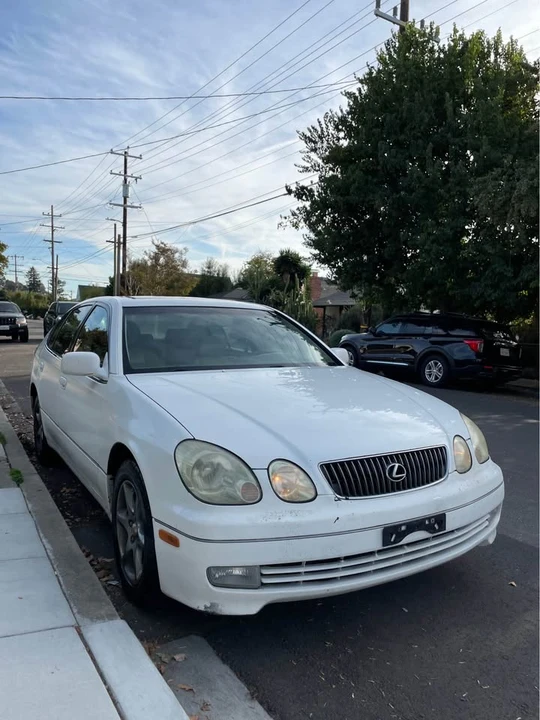 2002 Lexus GS 2nd Gen - Image 2 of 7