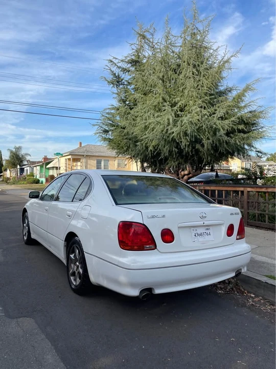2002 Lexus GS 2nd Gen - Image 3 of 7
