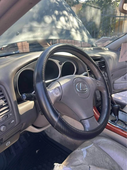 2002 Lexus GS 2nd Gen - Image 3 of 7