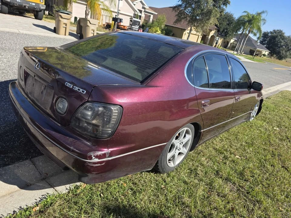 2002 Lexus GS 2nd Gen - Image 2 of 7
