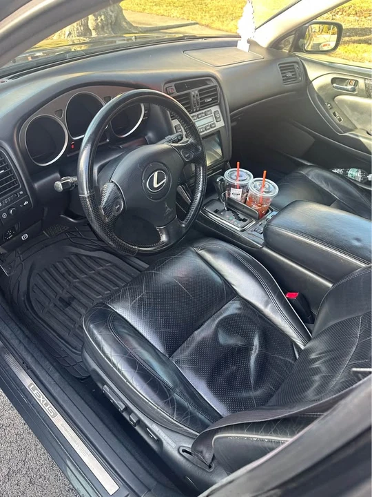 2002 Lexus GS 2nd Gen - Image 7 of 17