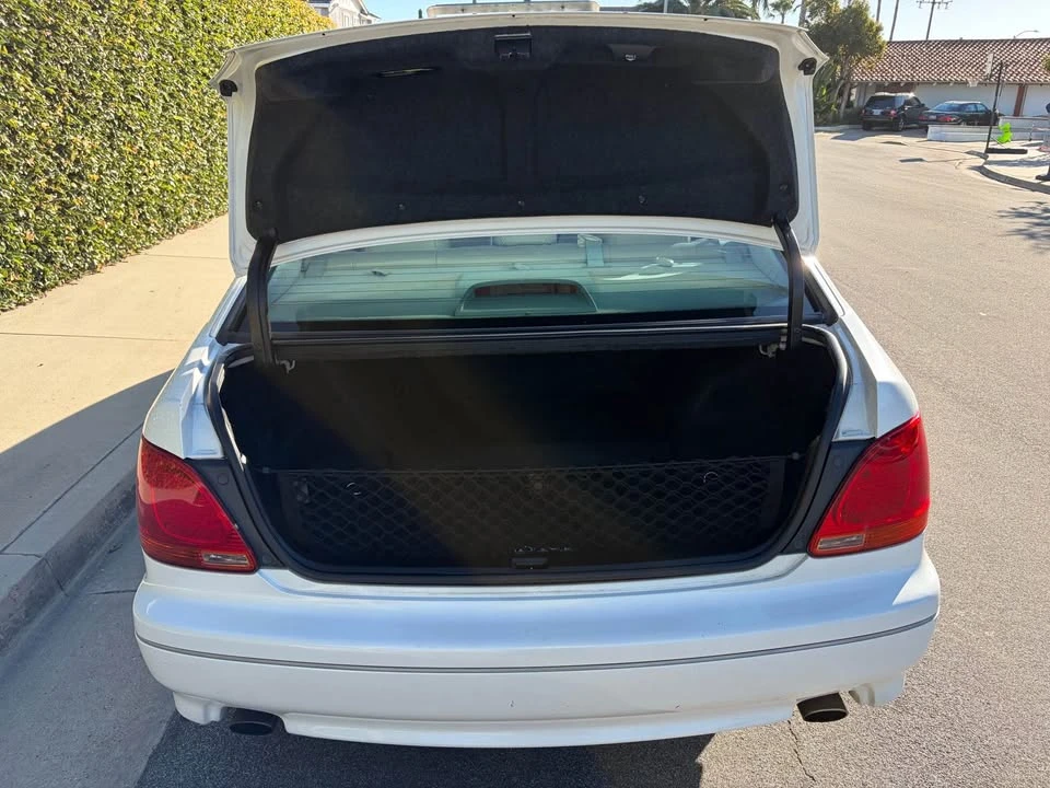 2002 Lexus GS 2nd Gen - Image 9 of 19