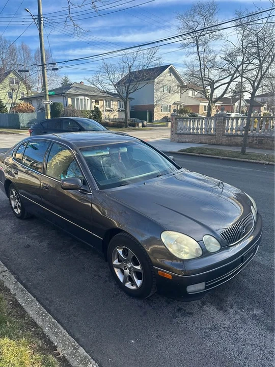 2002 Lexus GS 2nd Gen - Image 3 of 17