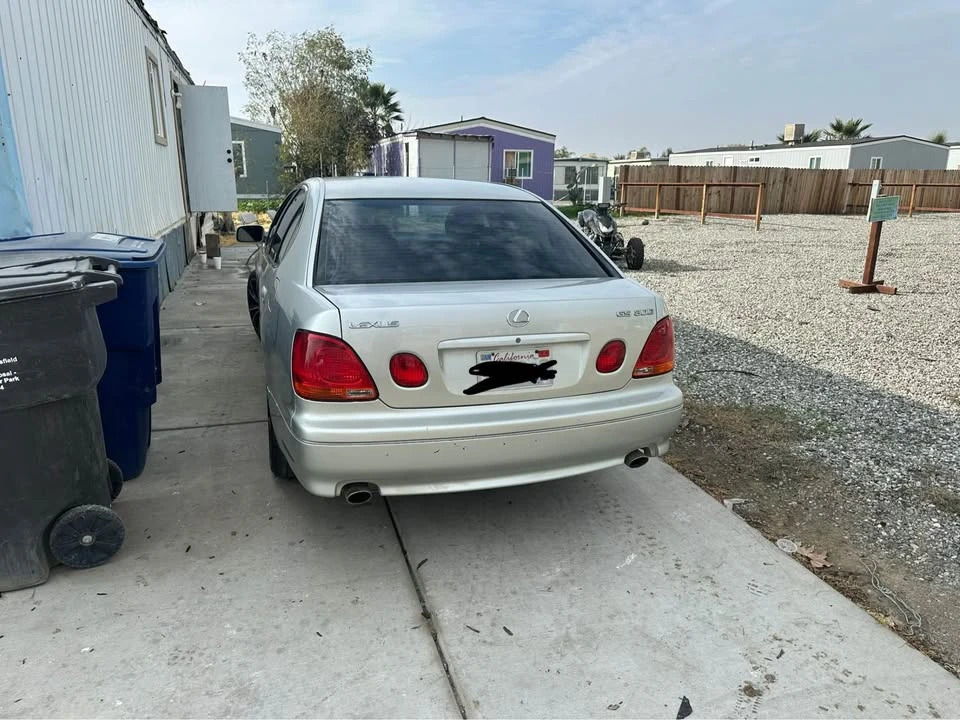 2002 Lexus GS 2nd Gen - Image 6 of 7