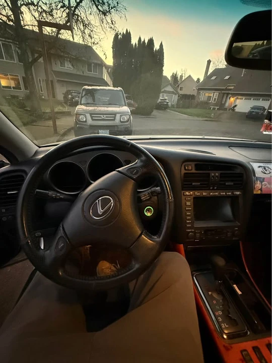 2002 Lexus GS 2nd Gen - Image 6 of 8