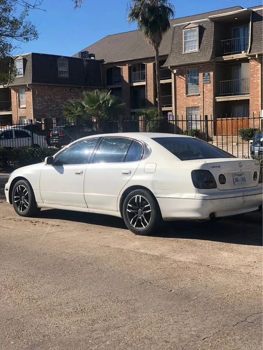 2002 Lexus GS 2nd Gen - Image 3 of 6