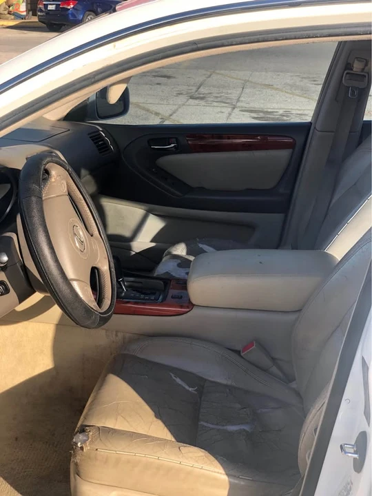 2002 Lexus GS 2nd Gen - Image 5 of 6