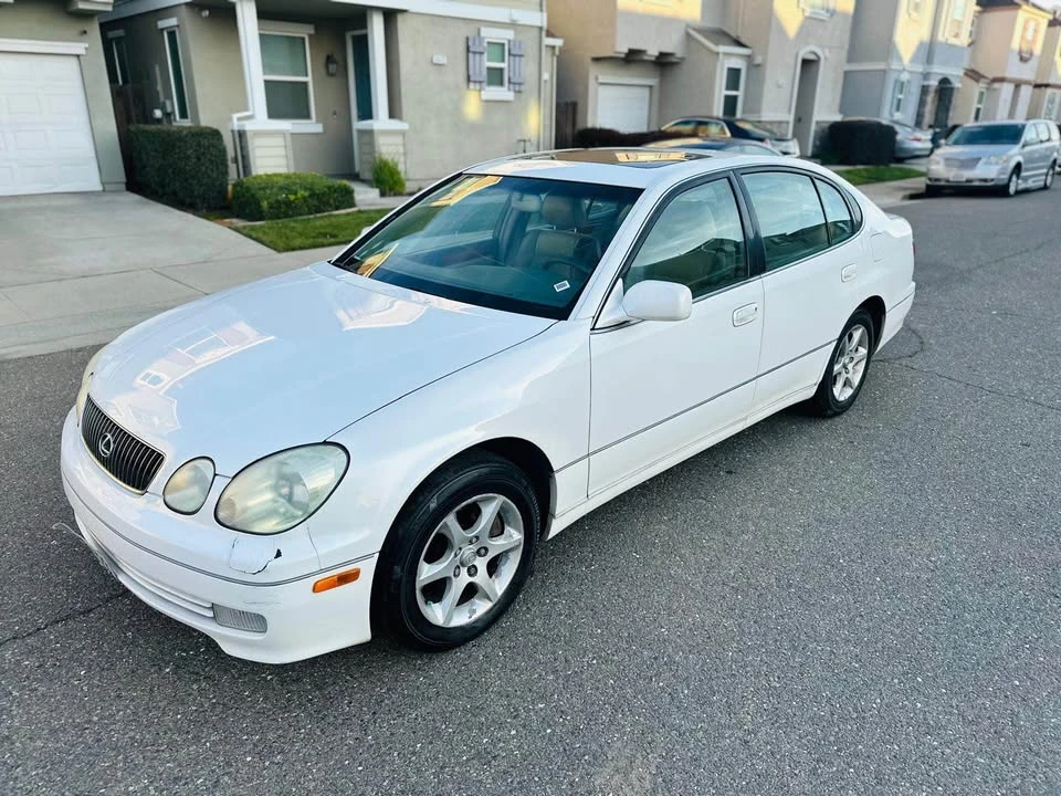 2002 Lexus GS 2nd Gen - Image 10 of 18
