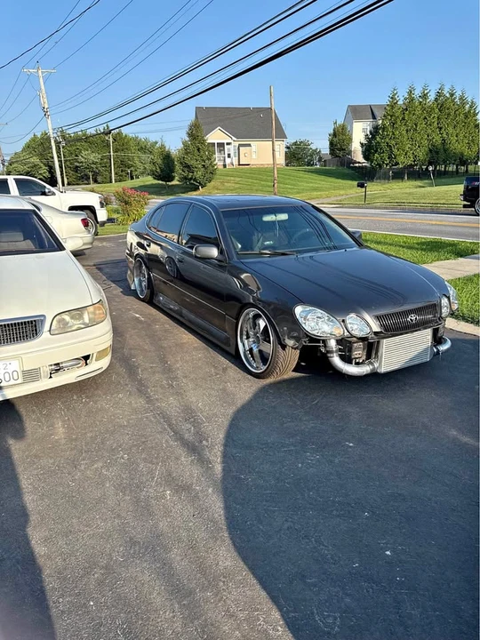 2002 Lexus GS 2nd Gen - Image 2 of 8