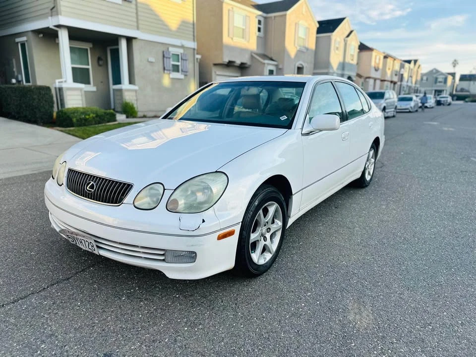2002 Lexus GS 2nd Gen - Image 8 of 18