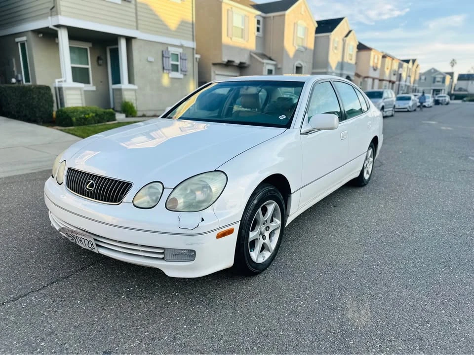 2002 Lexus GS 2nd Gen - Image 5 of 17