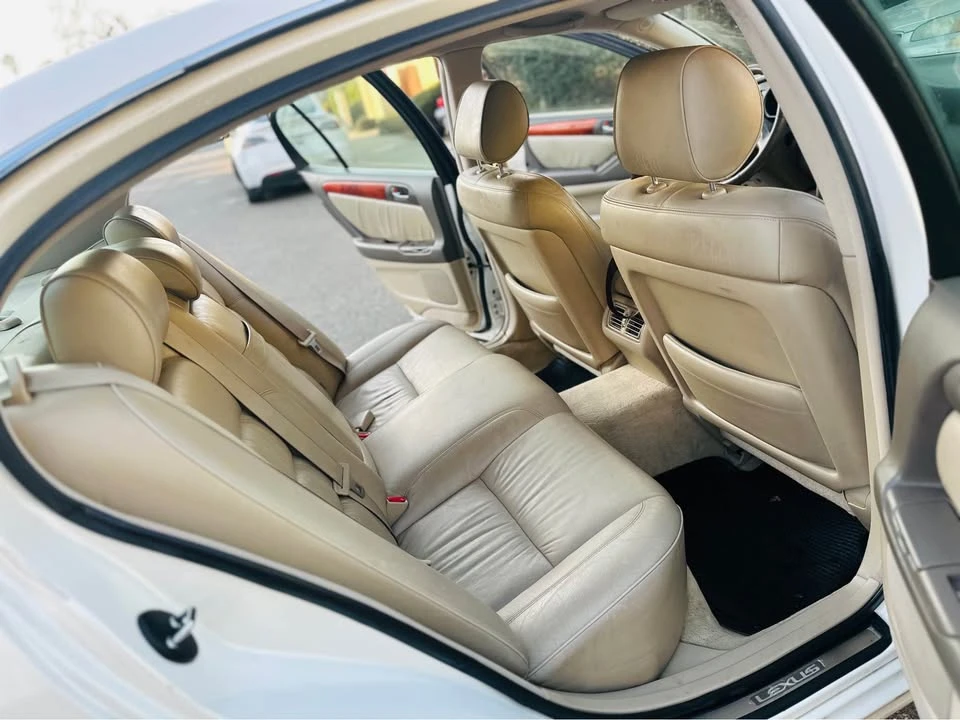 2002 Lexus GS 2nd Gen - Image 13 of 17
