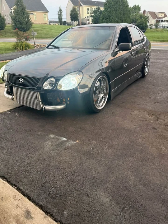2002 Lexus GS 2nd Gen - Image 3 of 8